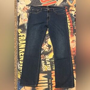Gap Denim lightly used women’s boot cut jeans